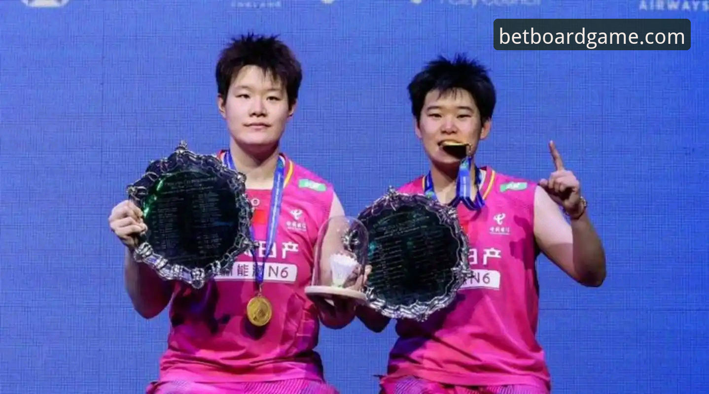2026尤伯杯半决赛深度评测：中国女队3-0完胜日本，第21次挺进决赛